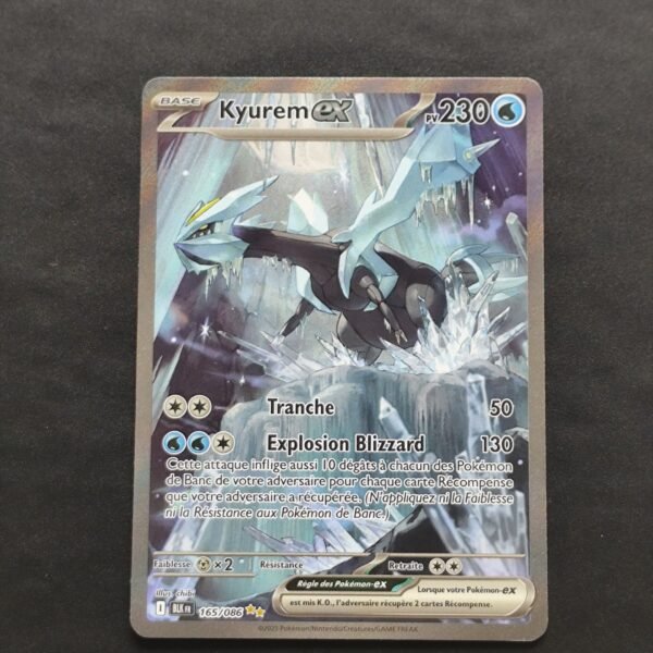 Kyurem 165/086 Foudre Noire