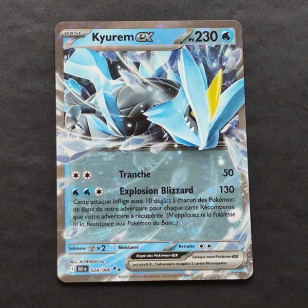 Kyurem 028/086 Foudre Noire